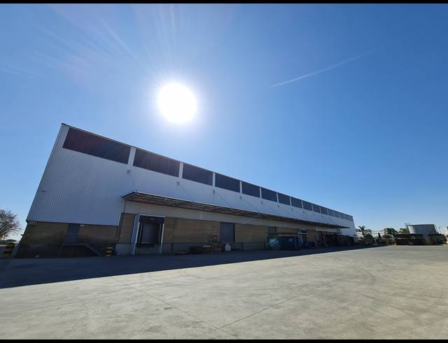 15,503M² WAREHOUSE TO LET IN TUNNEY